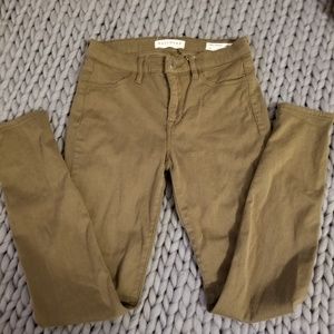 Bullhead olive jegging